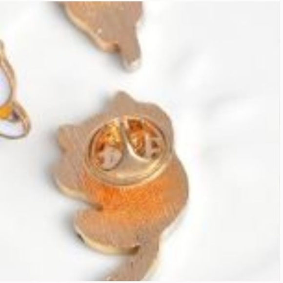 5/$24 Black Cat Pin Brooch - Picture 2 of 7